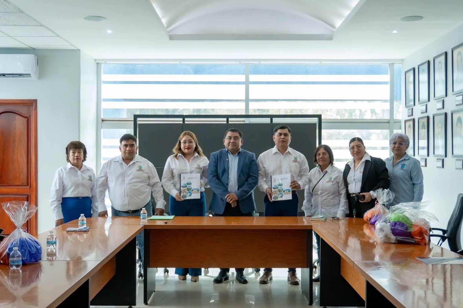 UABJO ENTREGA PLAN MUNICIPAL DE DESARROLLO 2026-2028 A GUADALUPE ETLA