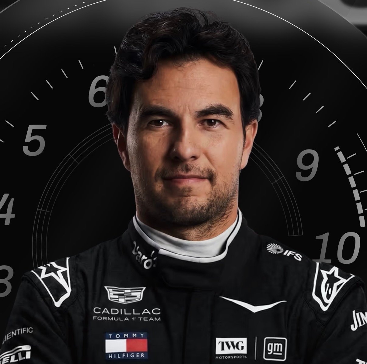 Checo Pérez se estrella contra un muro
