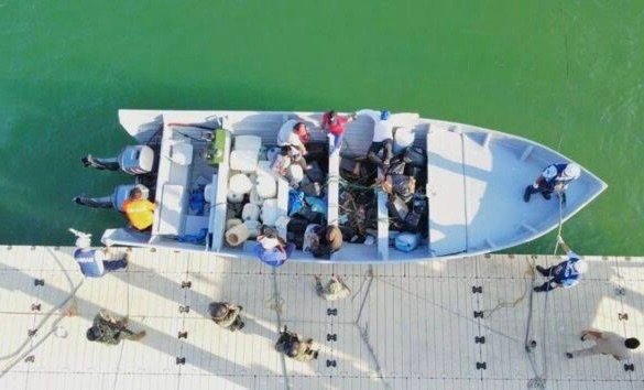 Narcolancha con mil 268 kilos de cocaína, interceptada al sur de Huatulco