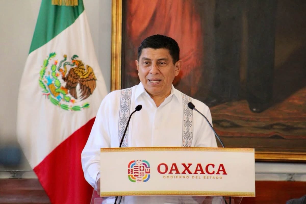Jara se deslinda de la sucesión: “yo no decido, decide el pueblo”; Ray Chagoya va por la reelección en la capital