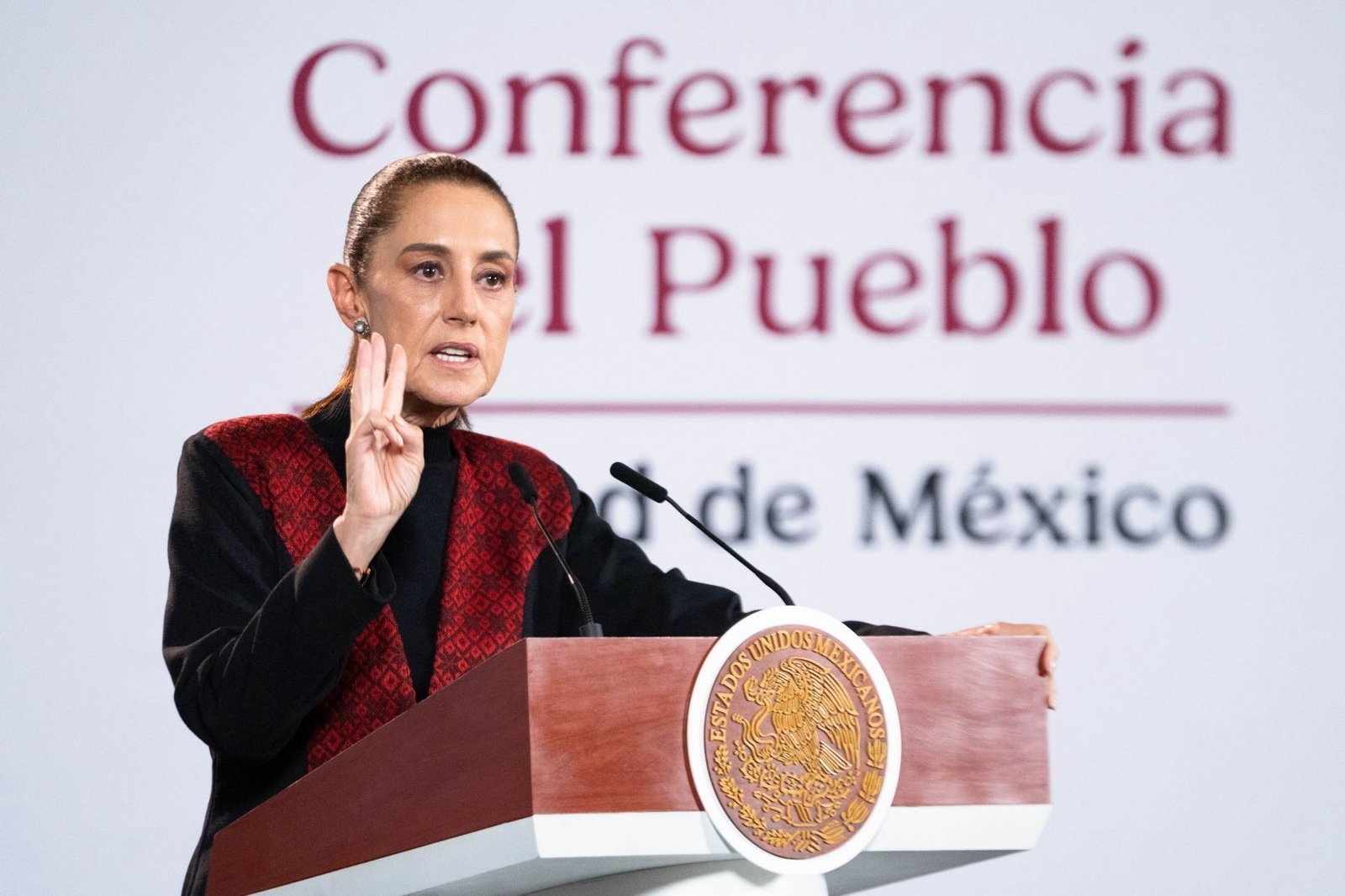 Sheinbaum frena la ley indígena: no irá al Congreso hasta que los pueblos digan “ya está”; no hay nueva fecha